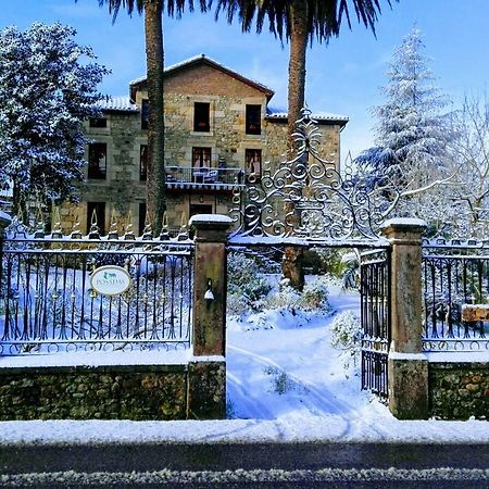 B&B El Jardin De Aes Puente Viesgo Εξωτερικό φωτογραφία
