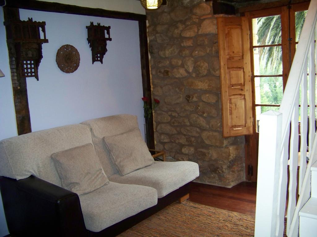 B&B El Jardin De Aes Puente Viesgo Εξωτερικό φωτογραφία