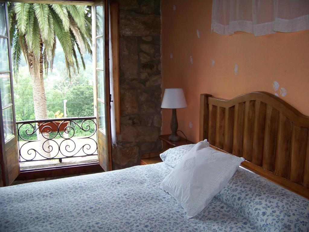 B&B El Jardin De Aes Puente Viesgo Εξωτερικό φωτογραφία