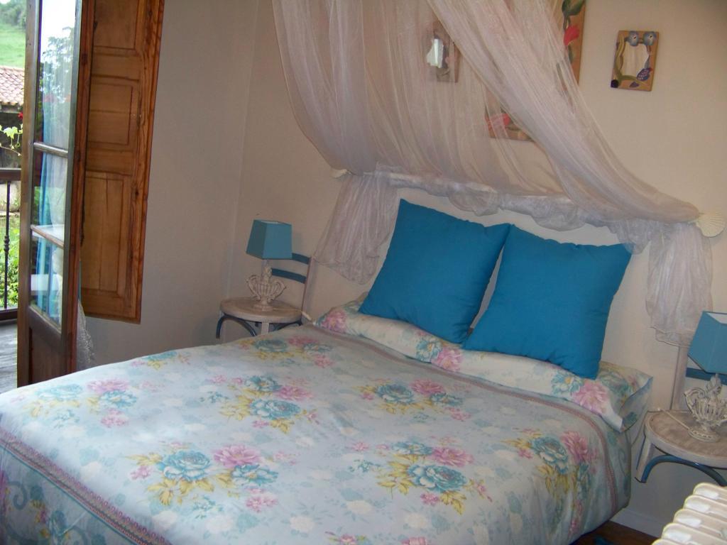 B&B El Jardin De Aes Puente Viesgo Εξωτερικό φωτογραφία